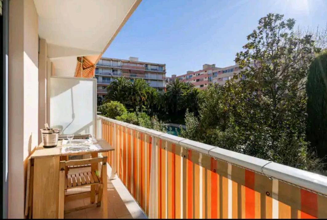 Design Loft Studio Climatise Parking Et Piscine Vallauris Exterior foto