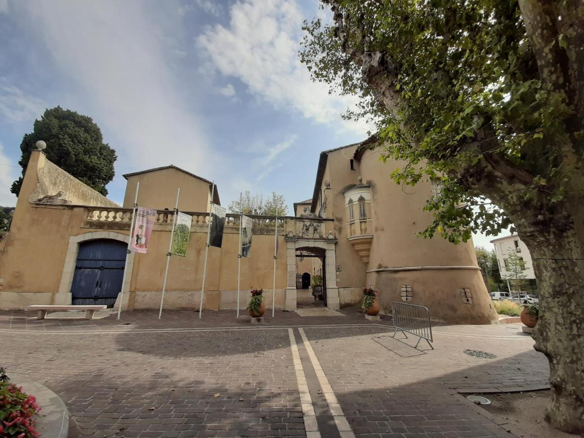 Design Loft Studio Climatise Parking Et Piscine Vallauris Exterior foto